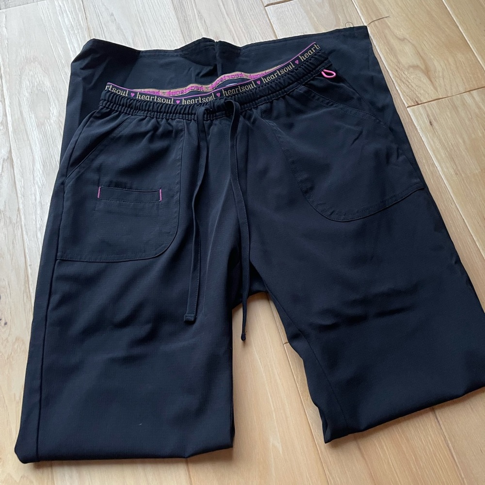 Heartsoul scrub pants. Like new!